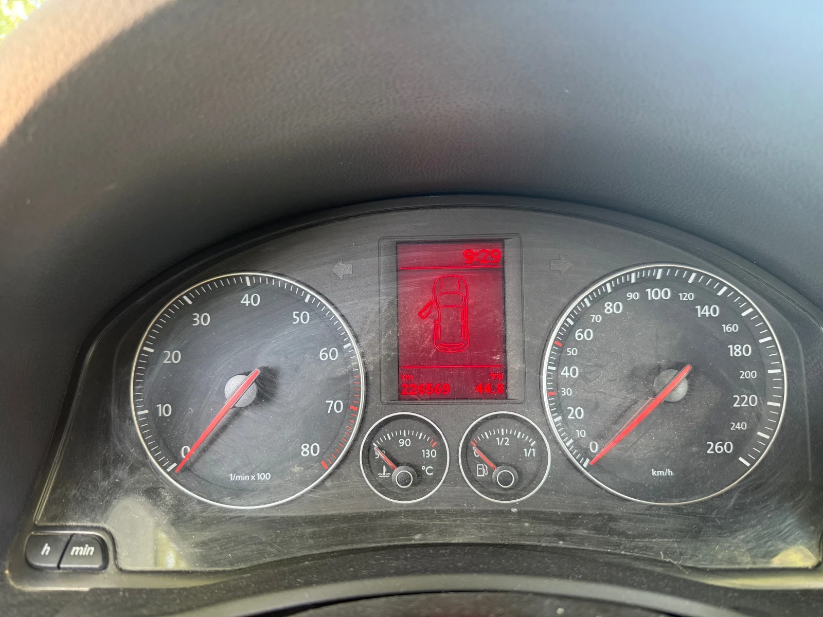 VW Golf 2.0 FSI  - изображение 6
