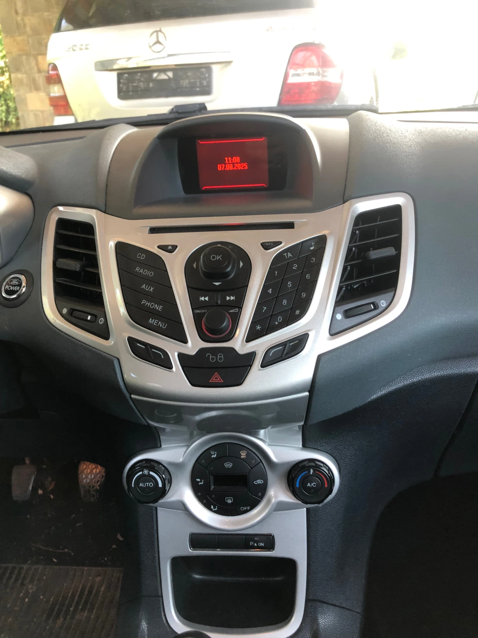 Ford Fiesta  - изображение 3