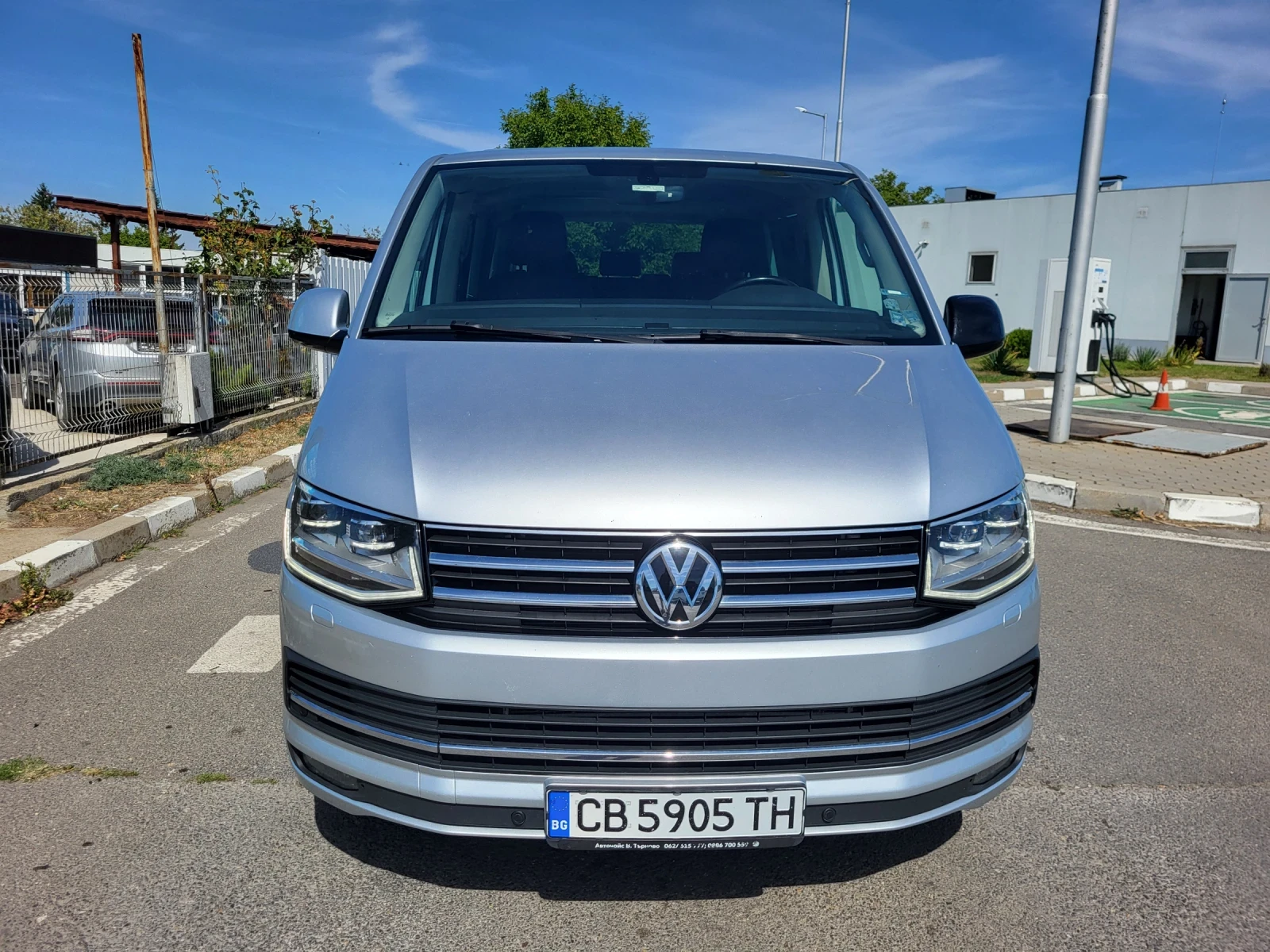 VW Multivan 2.0 TDI HIGHLINE 6+ 1 - изображение 2
