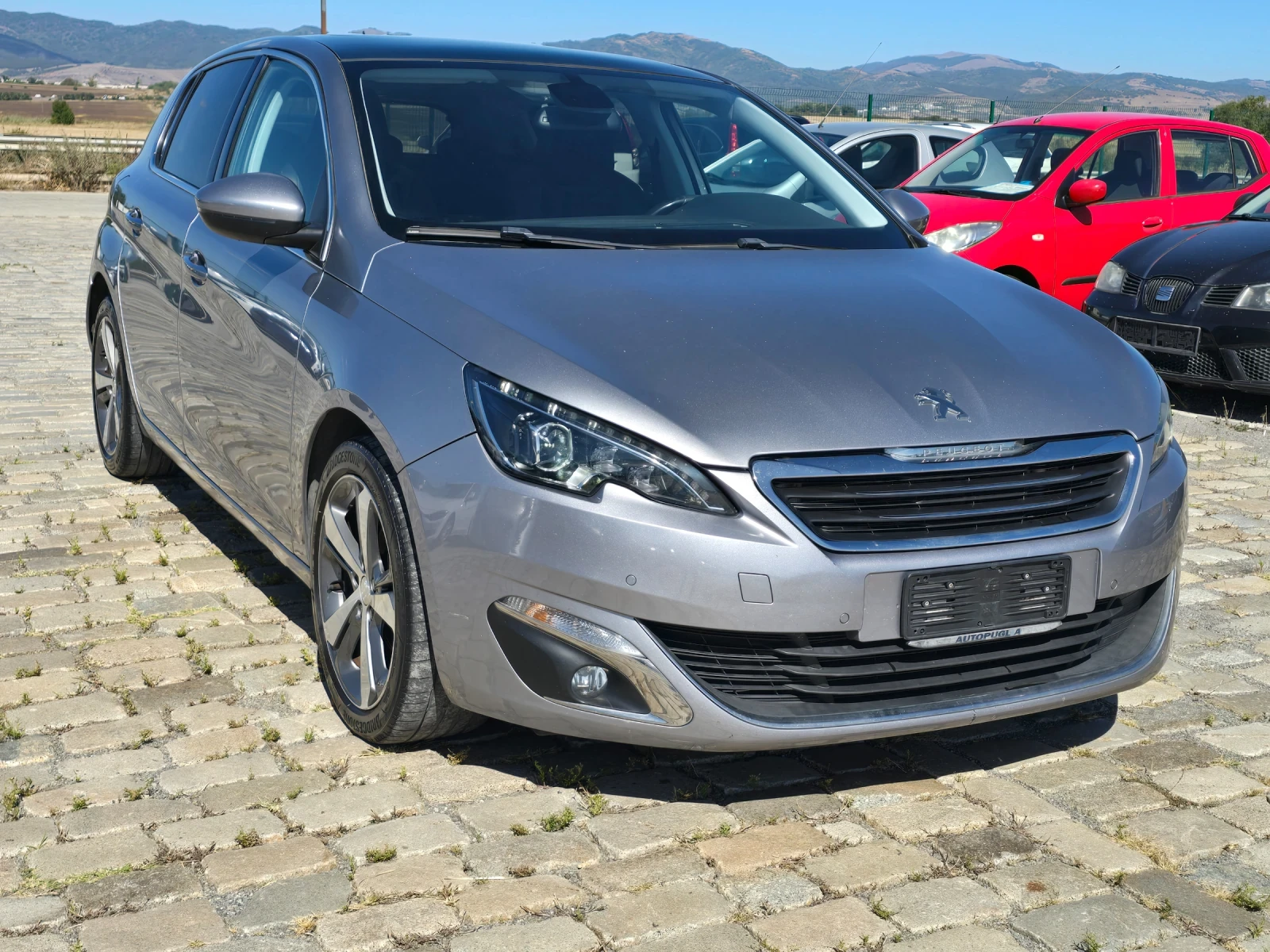 Peugeot 308 1.6HDI 120 EURO 6B Keyless PANORAMA | Mobile.bg   1