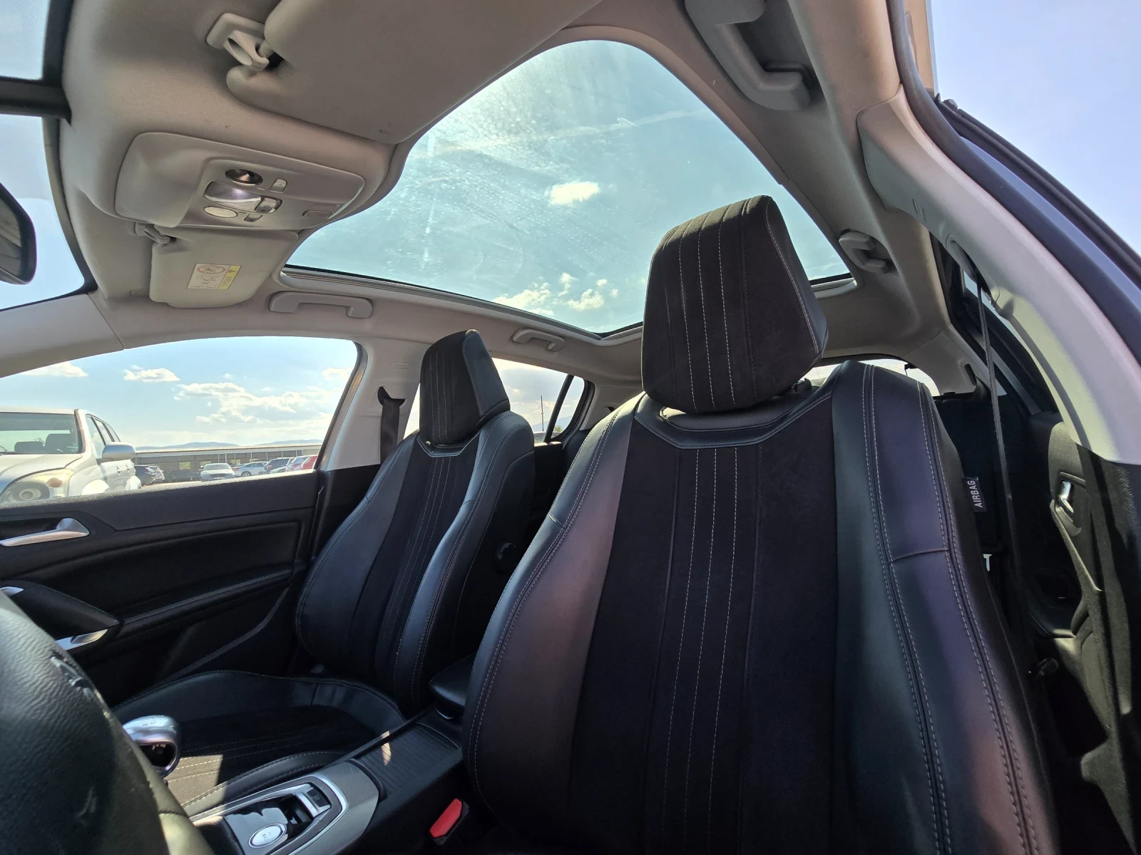 Peugeot 308 1.6HDI 120 EURO 6B Keyless PANORAMA | Mobile.bg   13