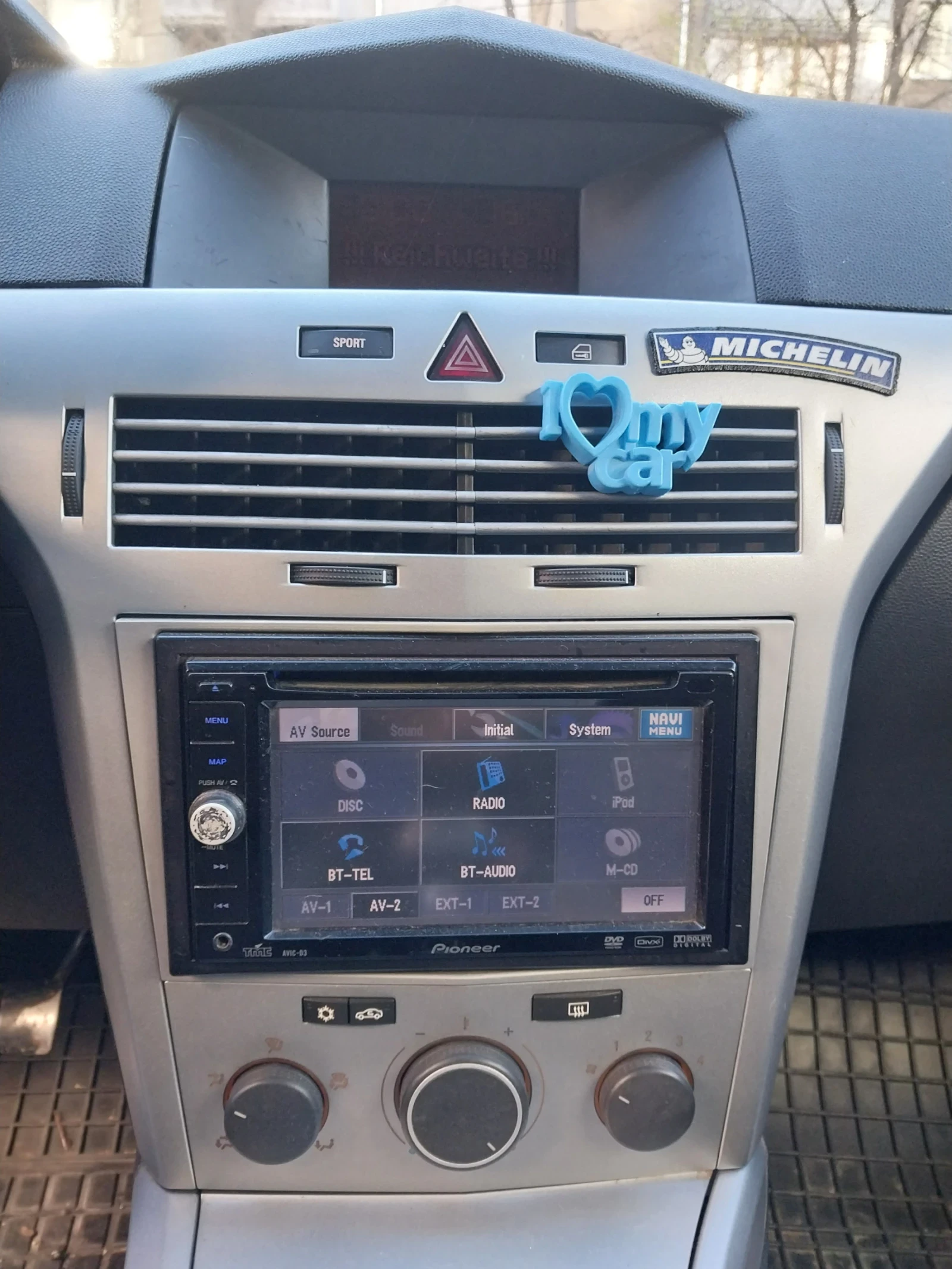 Opel Astra GTC - изображение 5