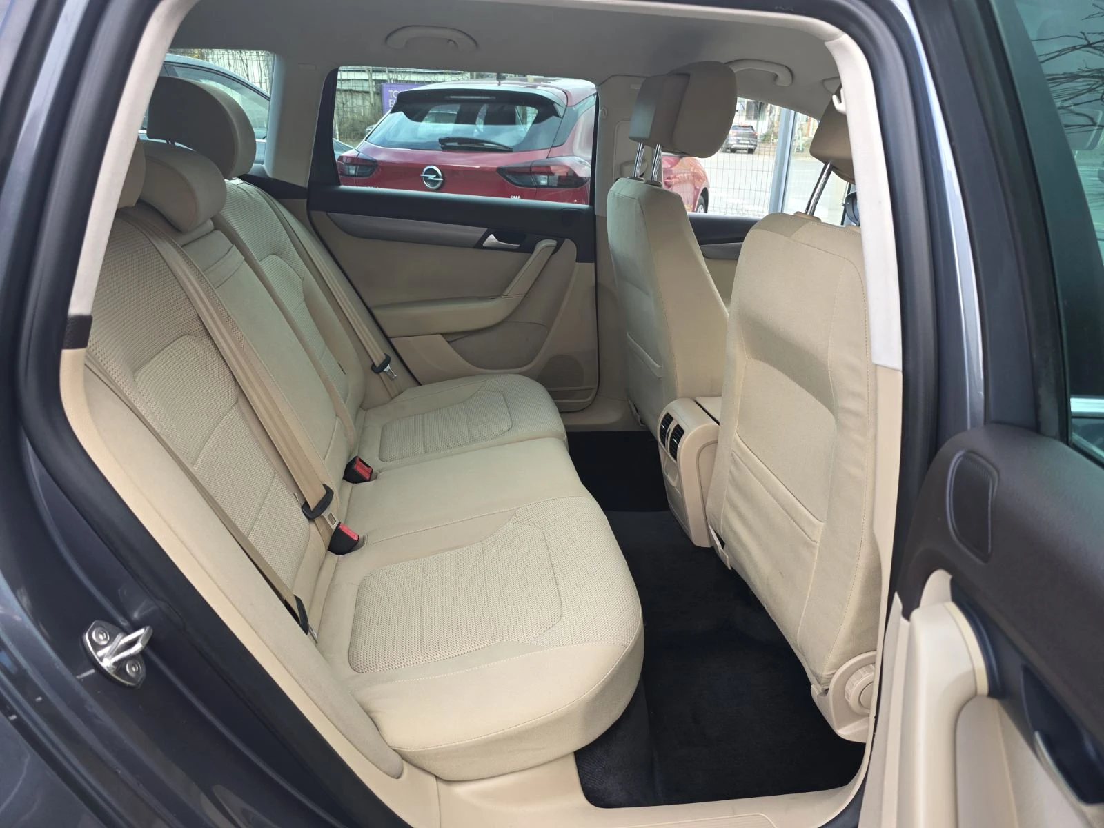 VW Passat 1.4 - 150 k.s. Avtomat - изображение 7