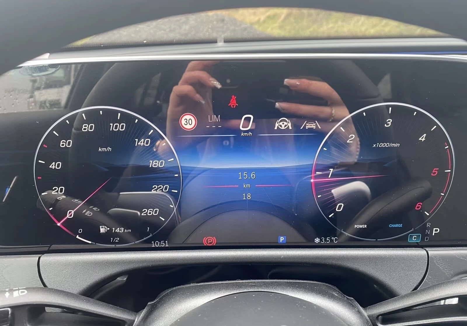 Mercedes-Benz E 220 Avantgarde/AHK/DigitalLight/360  - изображение 6