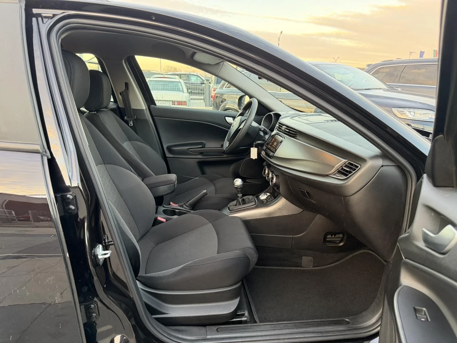 Alfa Romeo Giulietta 1.4 TURBO 120 CV GPL EURO6b | Mobile.bg � ����������� 11