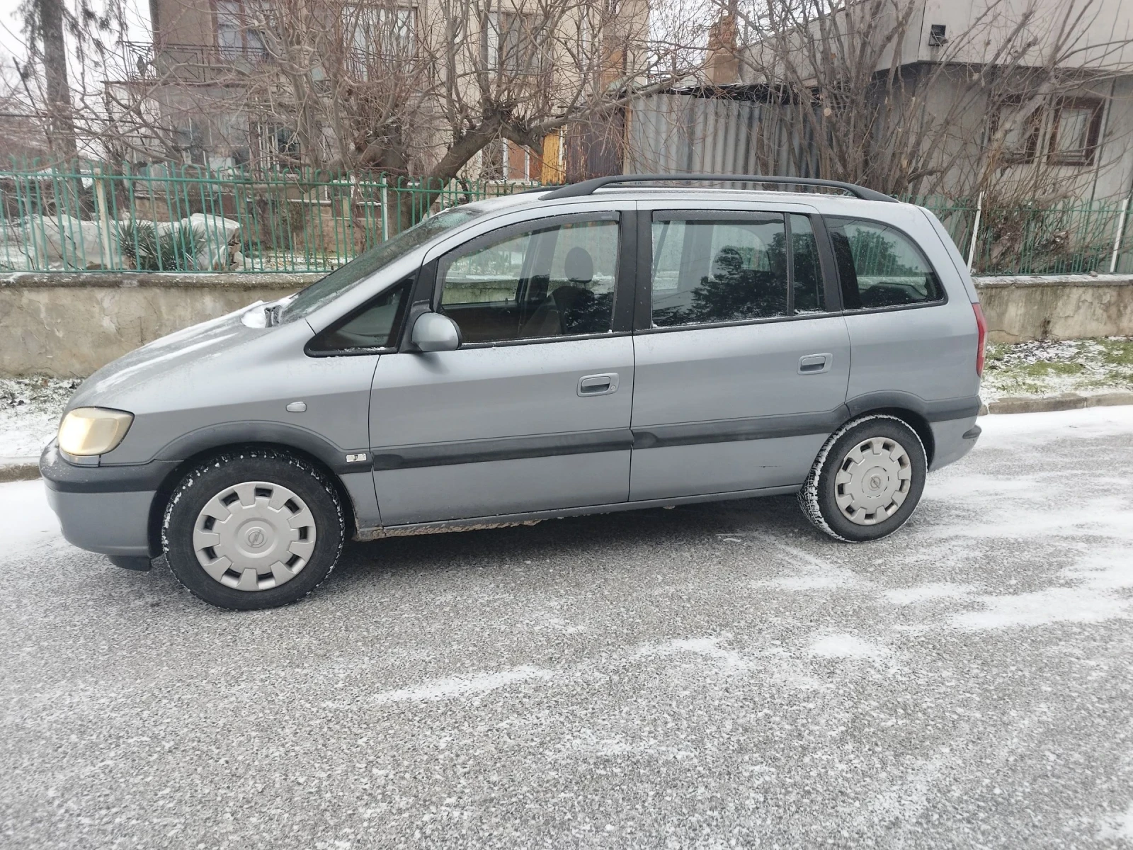 Opel Zafira Ван - изображение 2