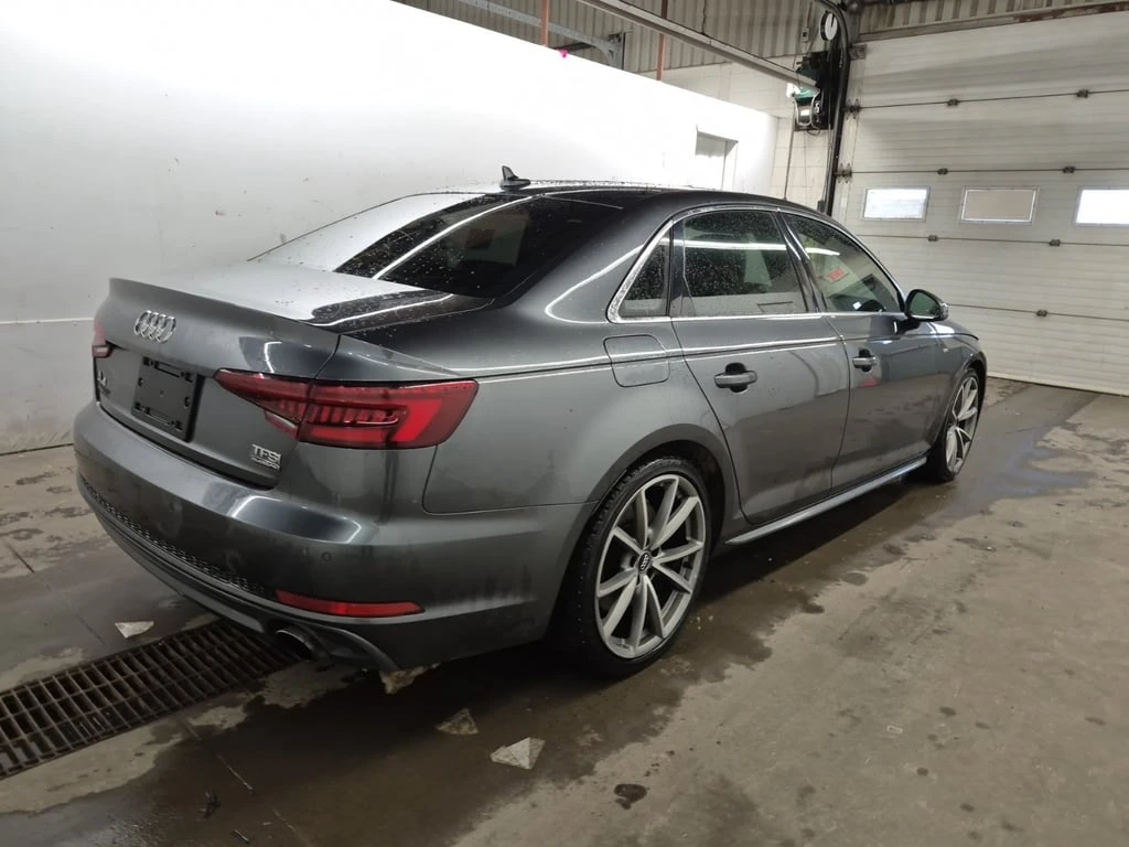 Audi A4 * PROGRESSIV * CARFAX *  - изображение 3