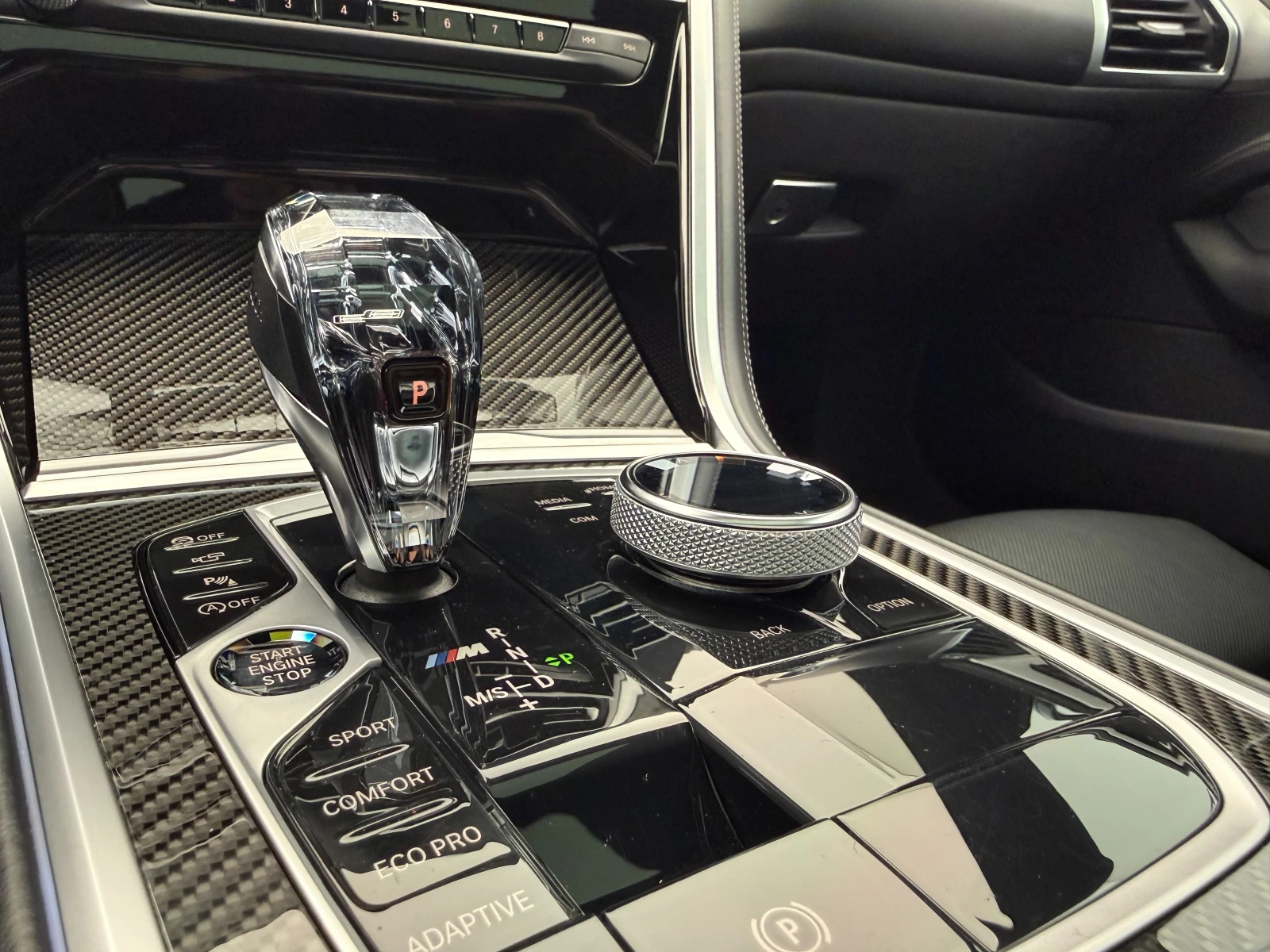 BMW 850 xDrive Gran Coupe, снимка 14 - Автомобили и джипове - 54111905