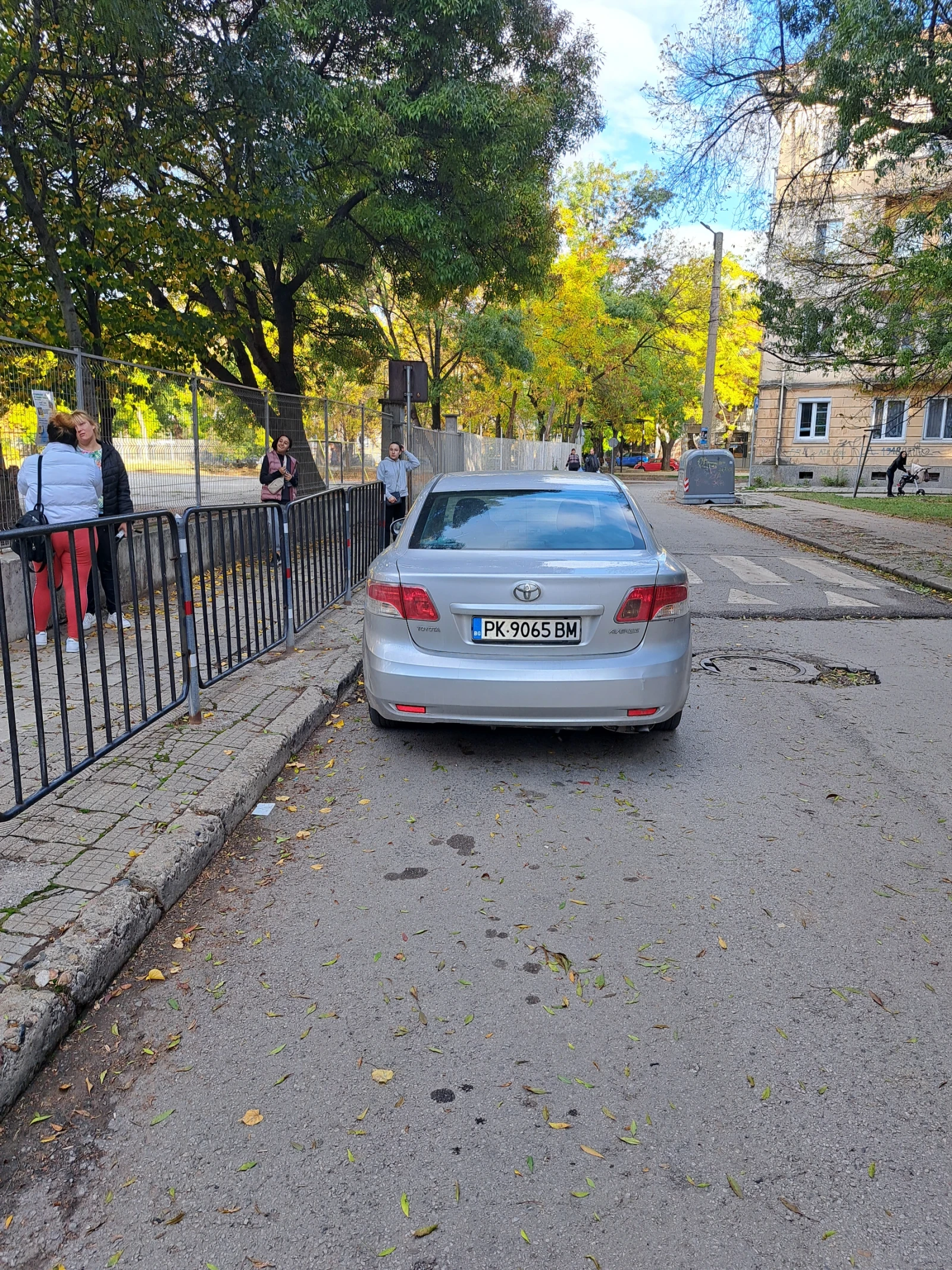 Toyota Avensis Т27, снимка 13 - Автомобили и джипове - 54707254
