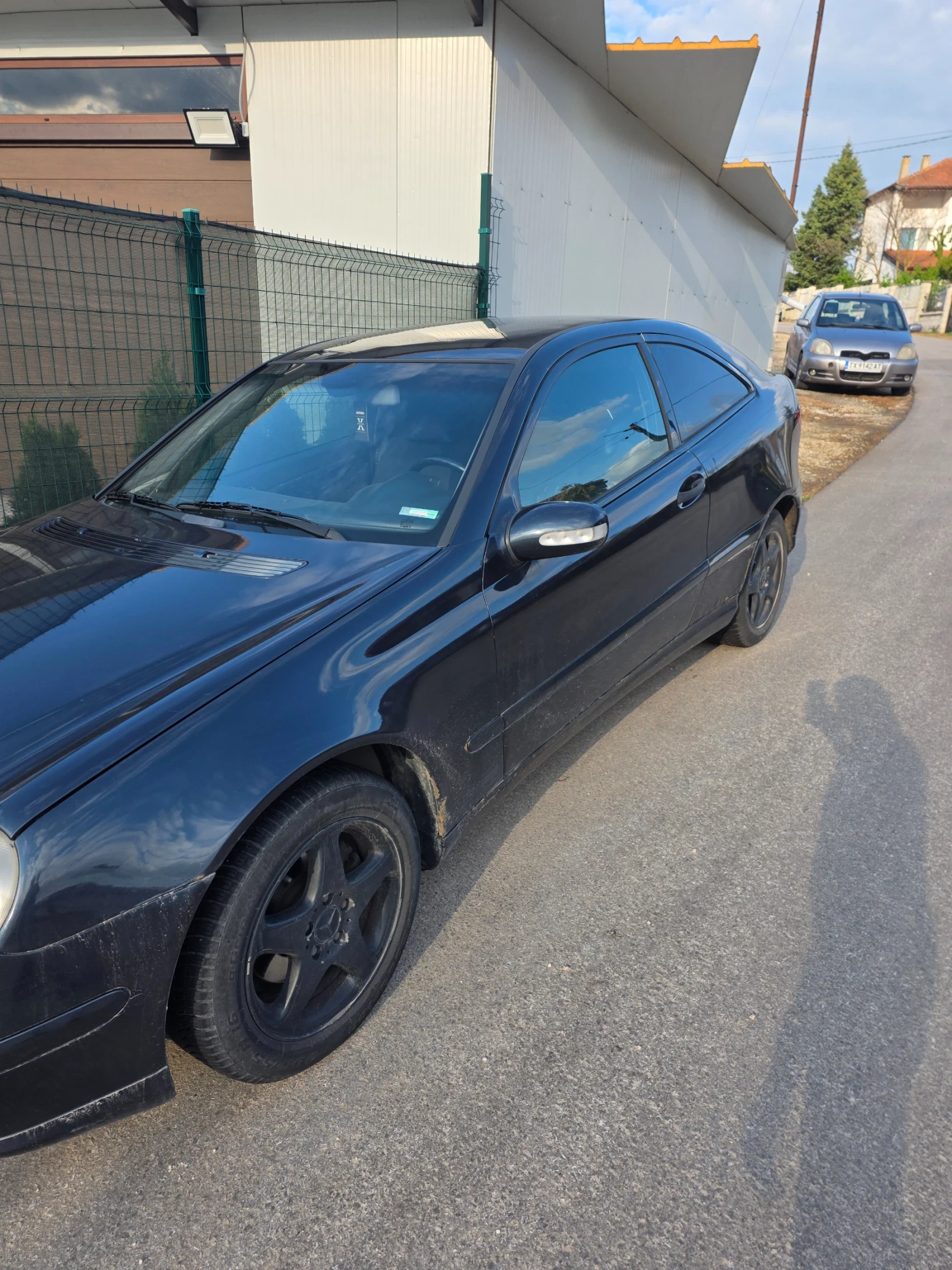 Mercedes-Benz C 220, снимка 2 - Автомобили и джипове - 54437769