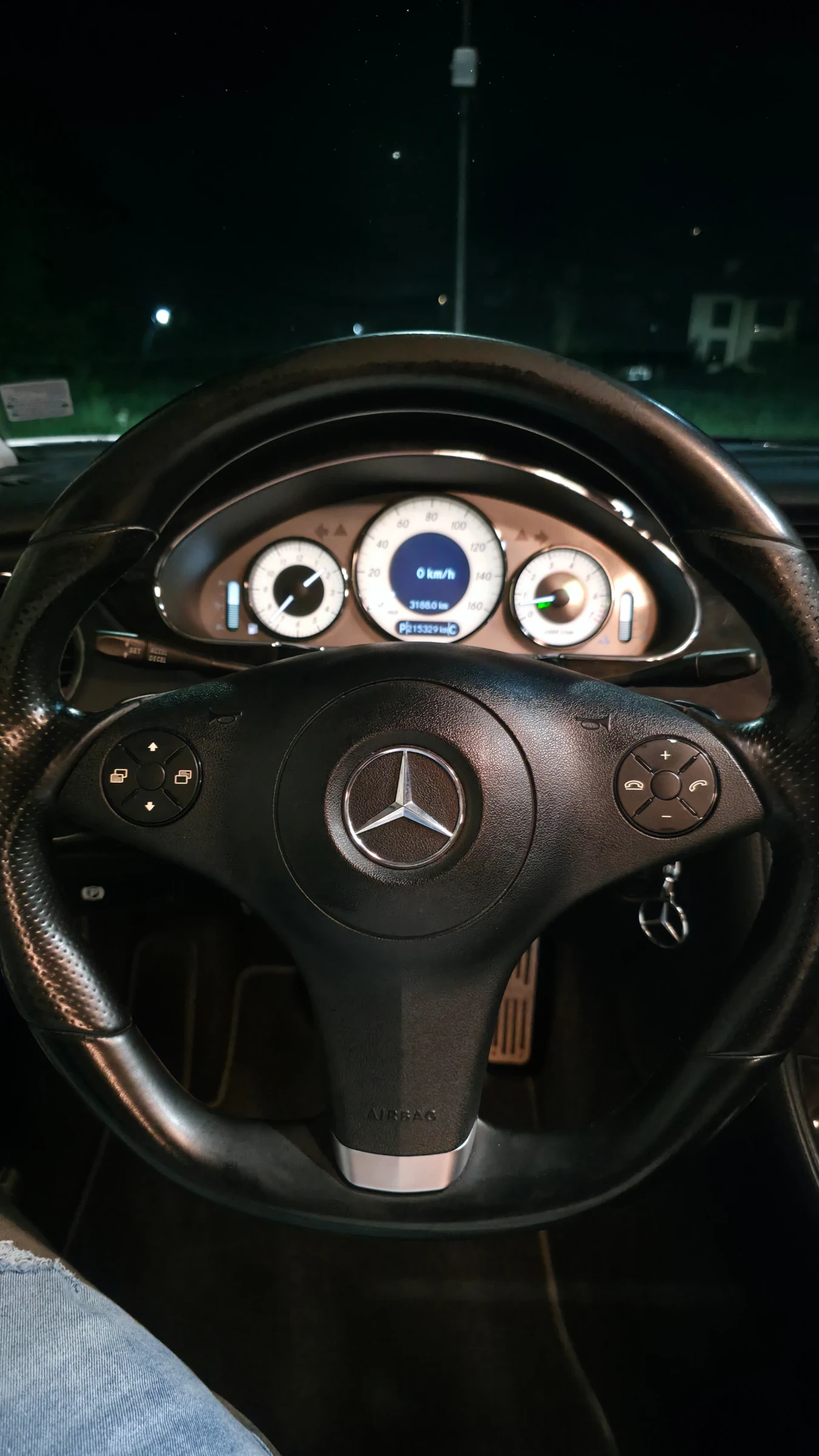 Mercedes-Benz CLS 550 Mercedes CLS 550 Facelift AMG | V8 388 к.с. | A, снимка 8 - Автомобили и джипове - 54906492