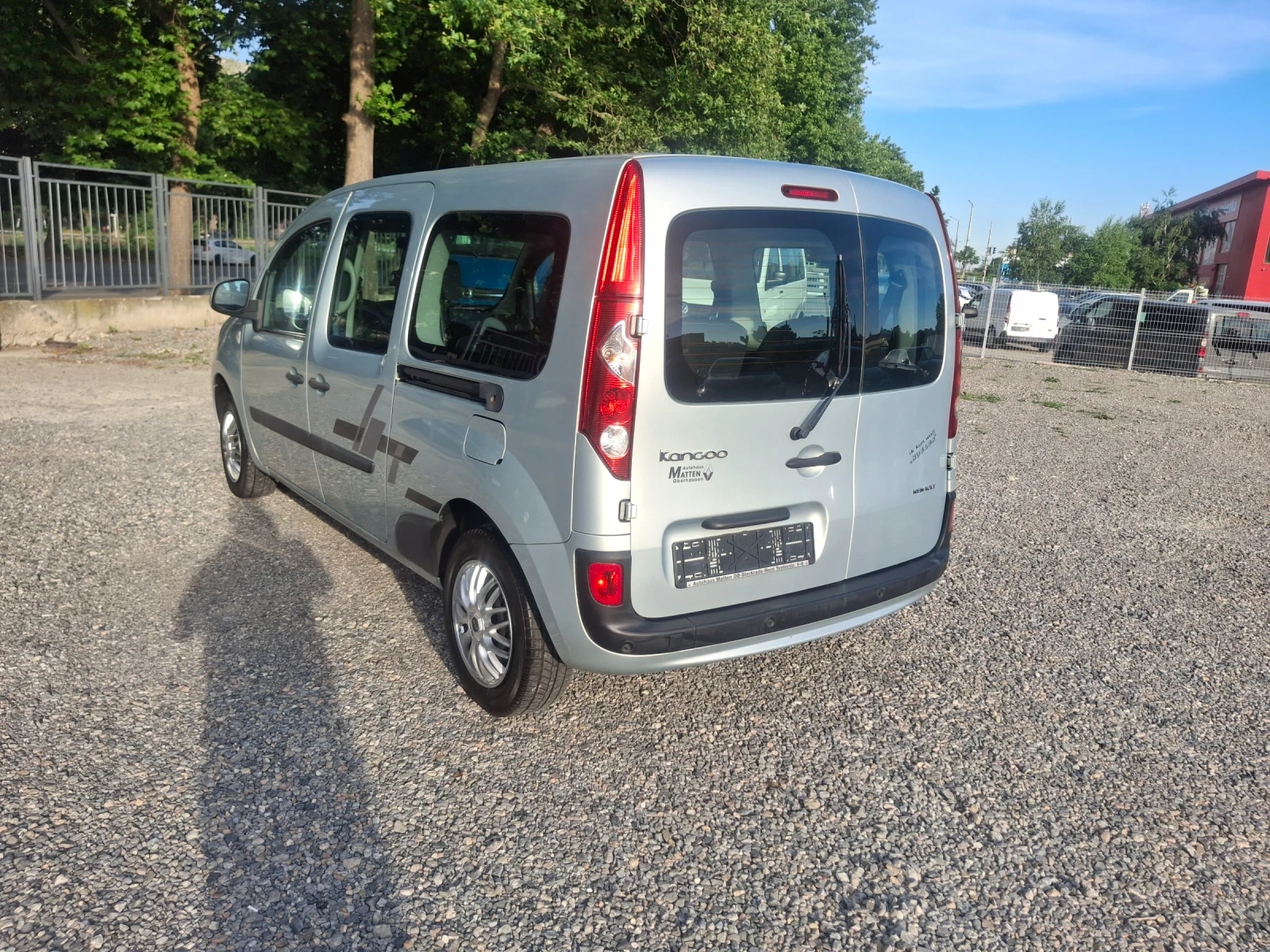 Renault Kangoo 7 Mesta Lang , снимка 14 - Автомобили и джипове - 54838813