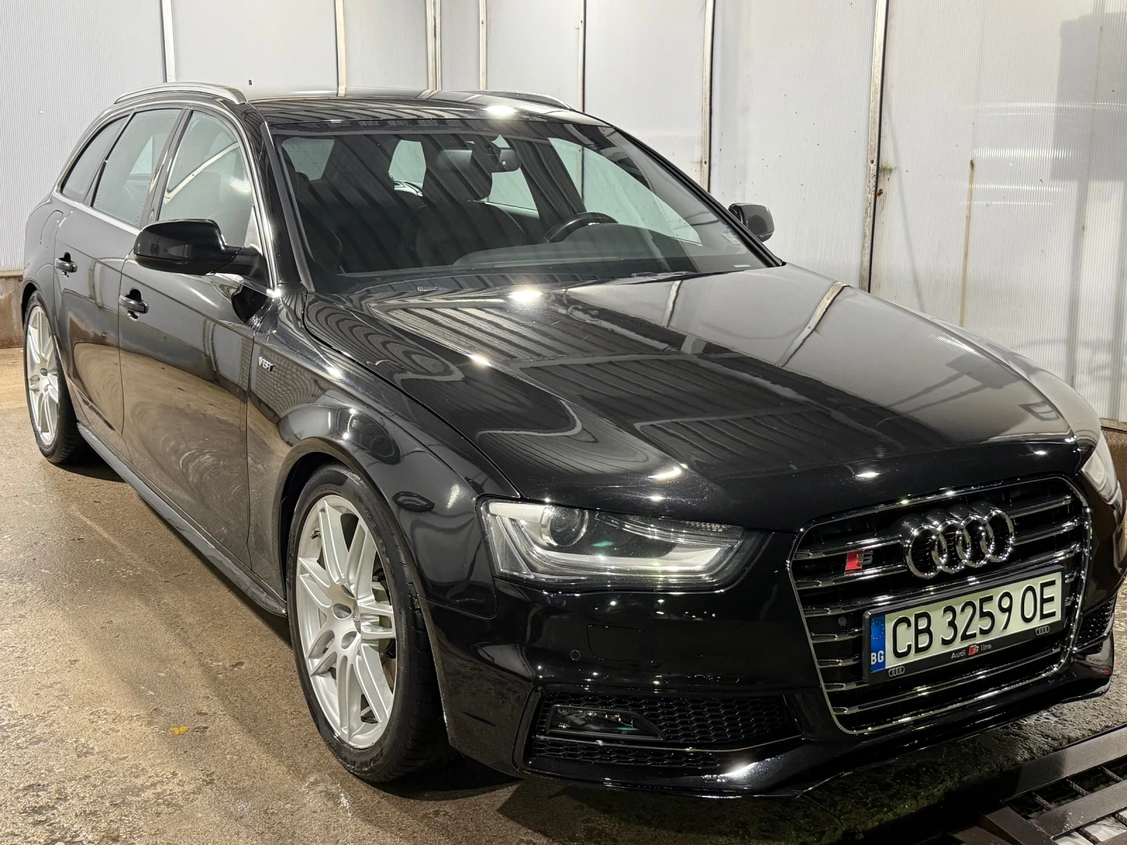 Audi A4 A4 B8 S-line QUATTRO V6 