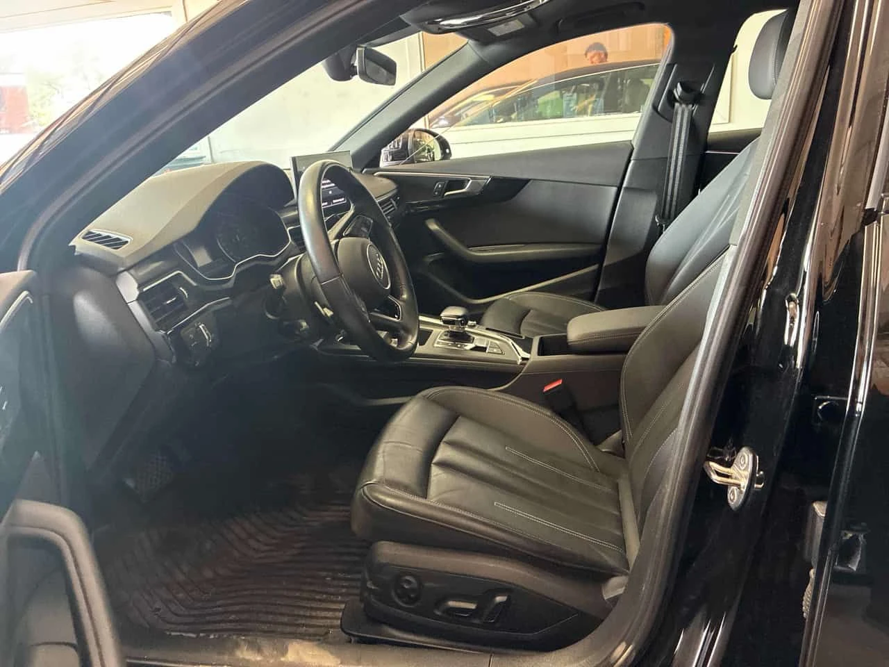 Audi A4 Komfort | DISTRONIC | ШИБИДАХ | , снимка 12 - Автомобили и джипове - 55582680