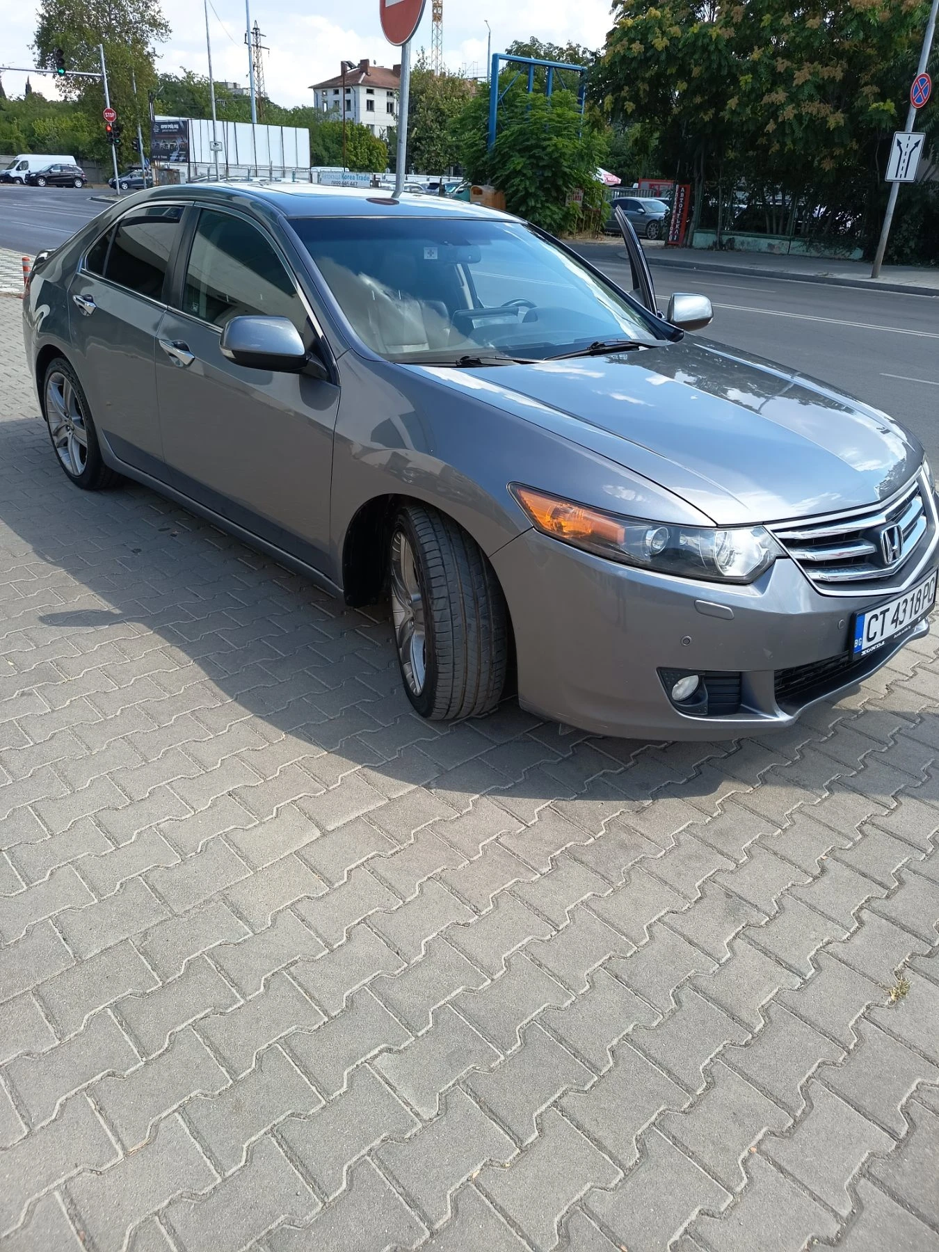 Honda Accord, снимка 2 - Автомобили и джипове - 55849108