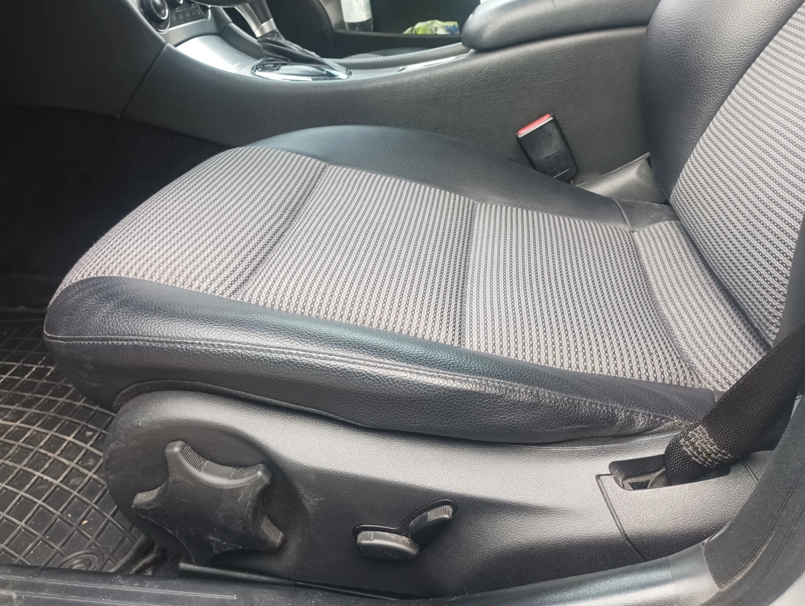 Mercedes-Benz C 200 1.8 i compresor , снимка 9 - Автомобили и джипове - 56060126