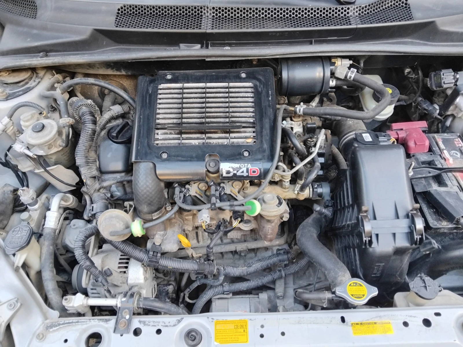 Toyota Yaris 1.4D4D//КЛИМА//TOP, снимка 13 - Автомобили и джипове - 56314062