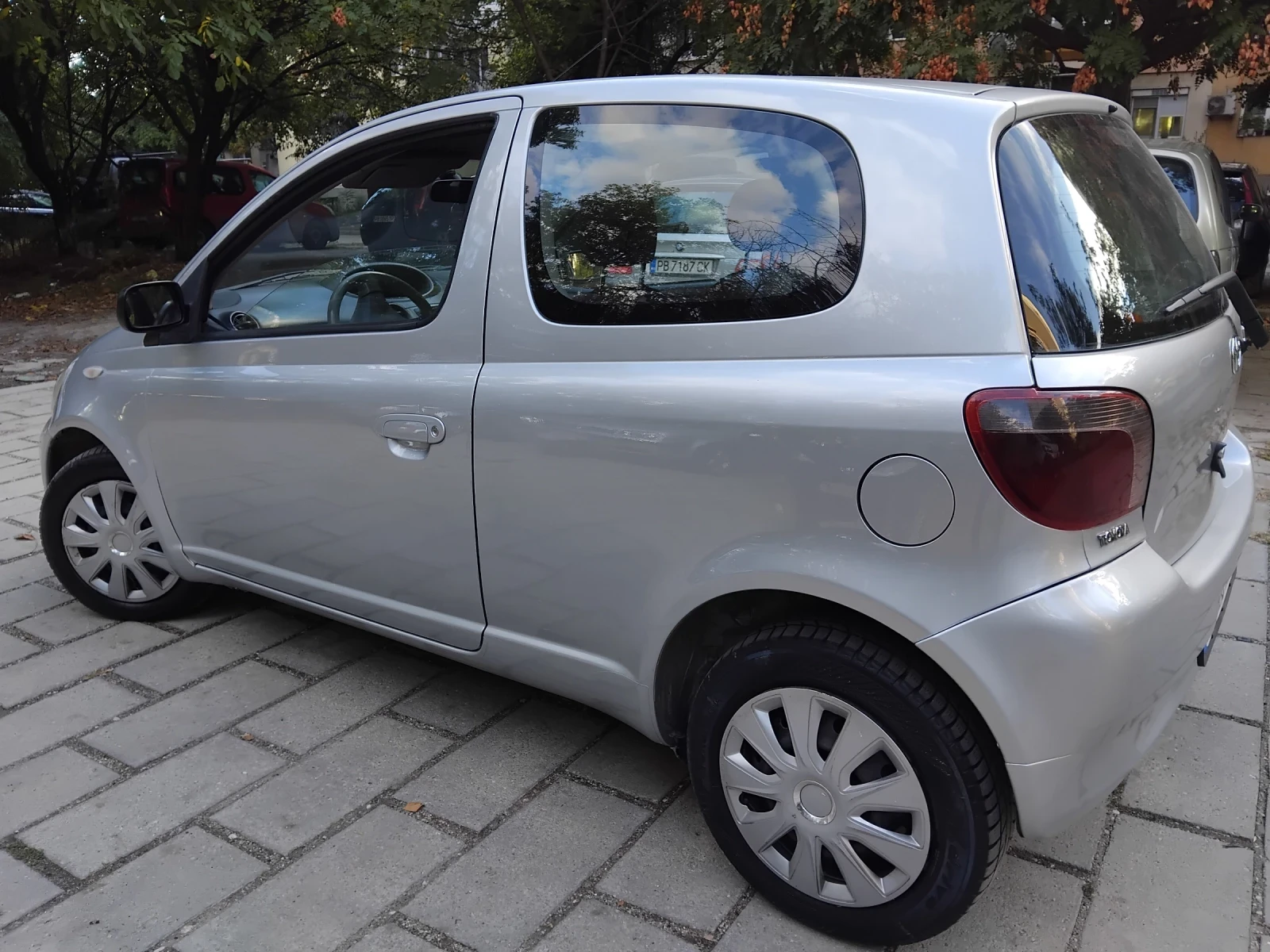 Toyota Yaris 1.4D4D//КЛИМА//TOP, снимка 9 - Автомобили и джипове - 56314062