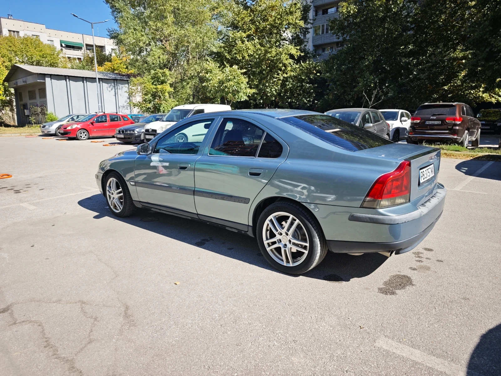 Volvo S60 2.4i, снимка 2 - Автомобили и джипове - 56345382