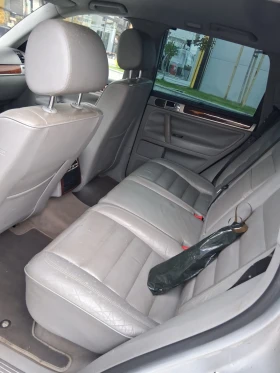 VW Touareg 3.2 240кс , снимка 9