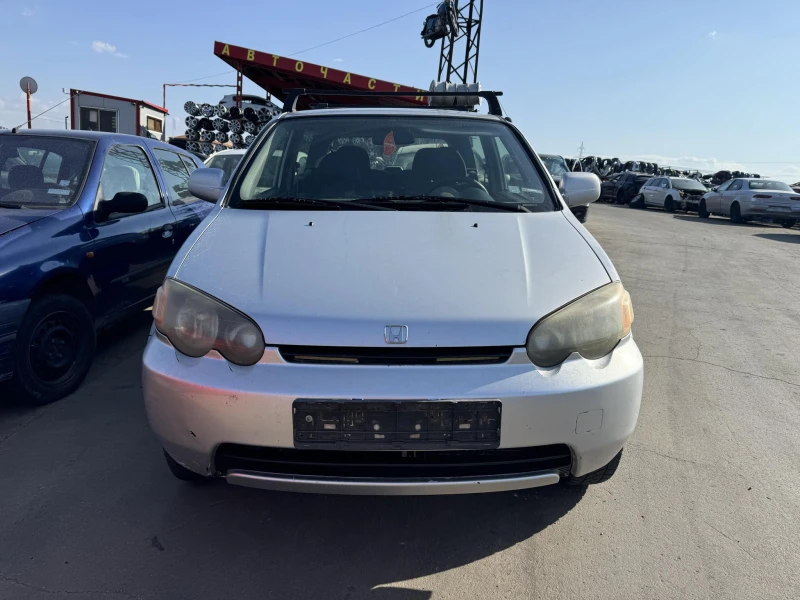 Honda Hr-v 1.6, снимка 2 - Автомобили и джипове - 47113689