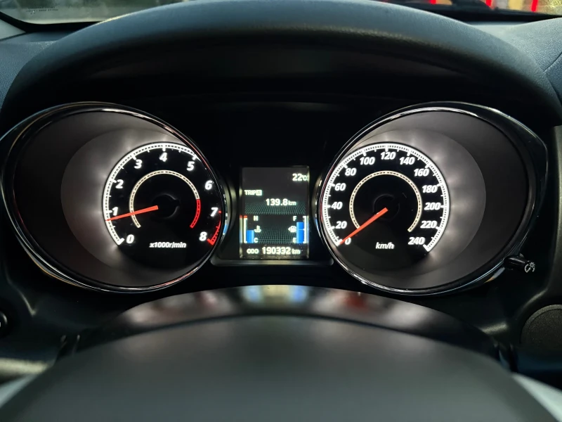 Mitsubishi ASX 1.6 (115 кс), снимка 8 - Автомобили и джипове - 51877645