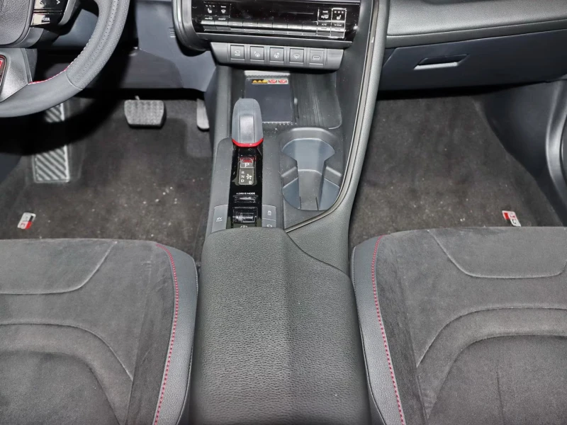 Toyota C-HR 2.0HEV/197HP/GR-SPORT/ACC/MEMORY/CPLAY/KLESS/997f, снимка 10 - Автомобили и джипове - 52827155