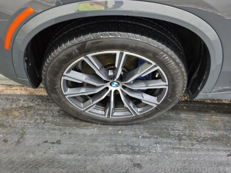 BMW X5 * XDRIVE40I * ПАНО* ПОДГРЕВ* ОБДУХ* ДИСТРОНИК* * , снимка 17 - Автомобили и джипове - 53454607