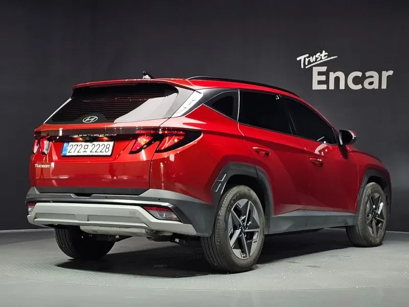 Hyundai Tucson 1.6 2WD, снимка 2 - Автомобили и джипове - 55802287