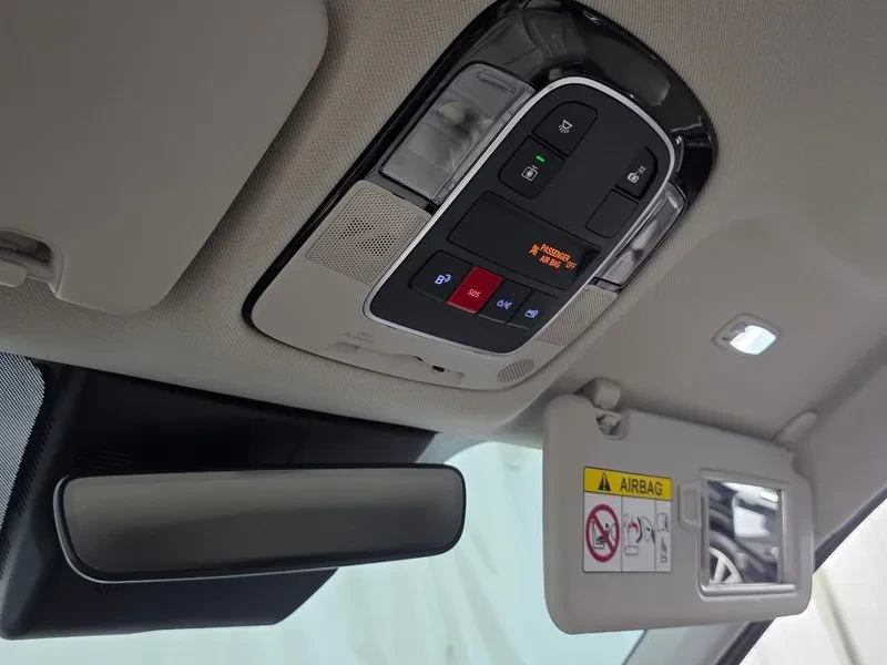 Hyundai Tucson 1.6 2WD, снимка 17 - Автомобили и джипове - 55802287