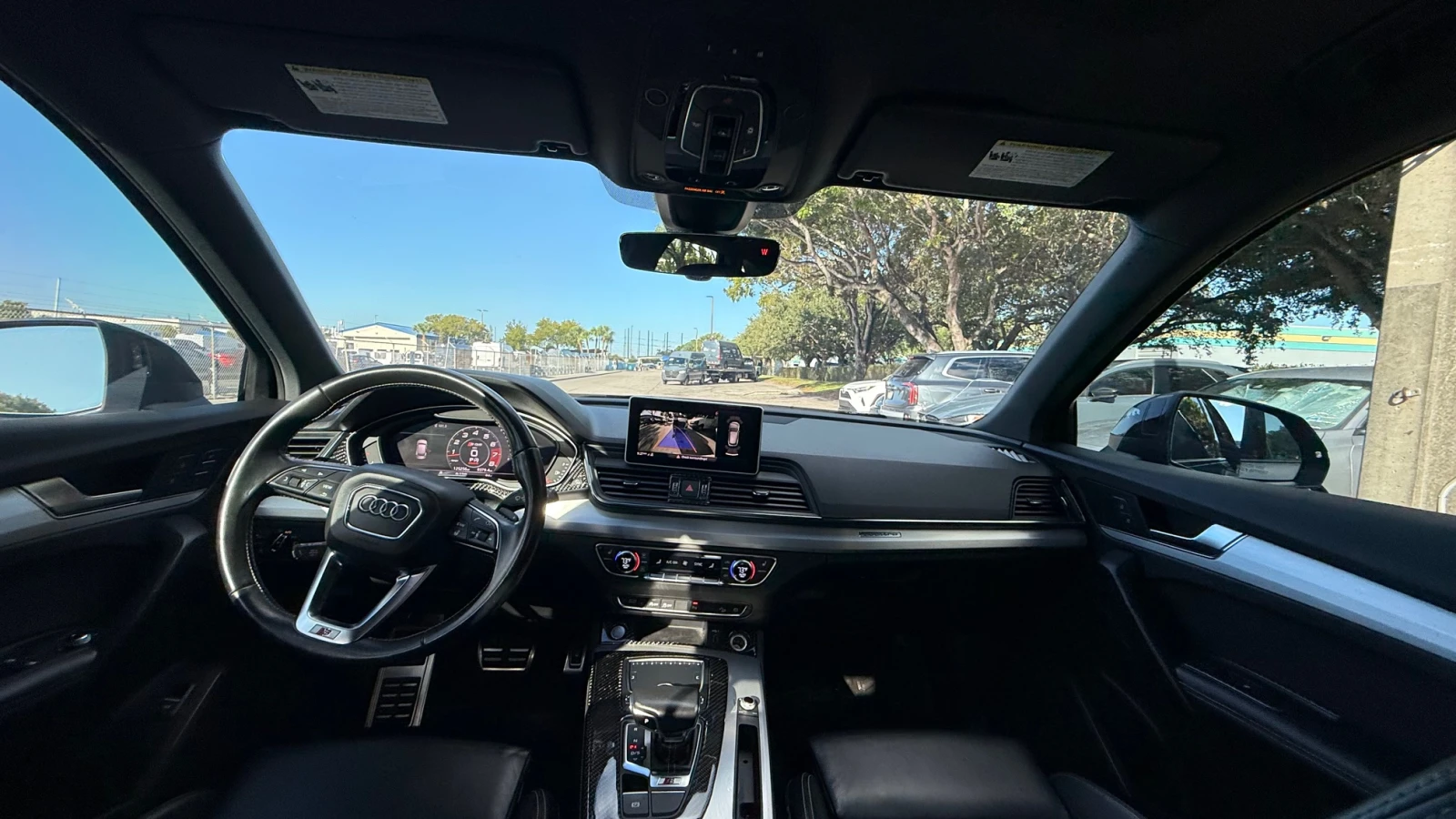 Audi SQ5 Premium Plus - изображение 7