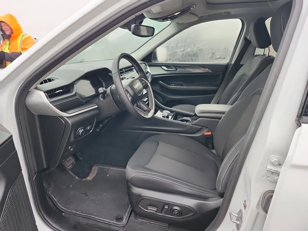 Jeep Grand cherokee * LAREDO * CARFAX *  - изображение 5