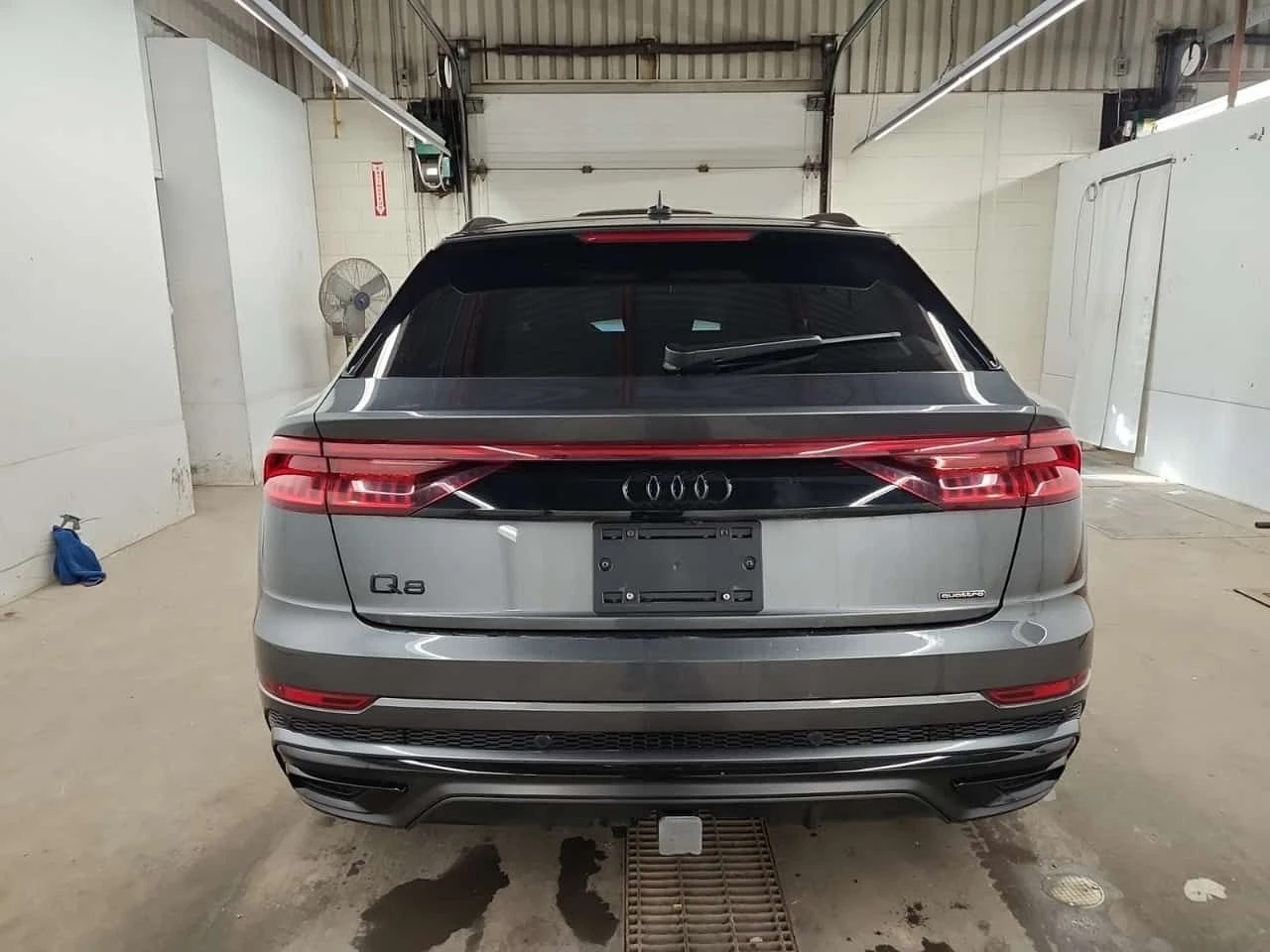 Audi Q8 TECHNIK| BANG & OLUFSEN| HEAD-UP| 360 КАМЕРИ| PANO, снимка 5 - Автомобили и джипове - 54097233