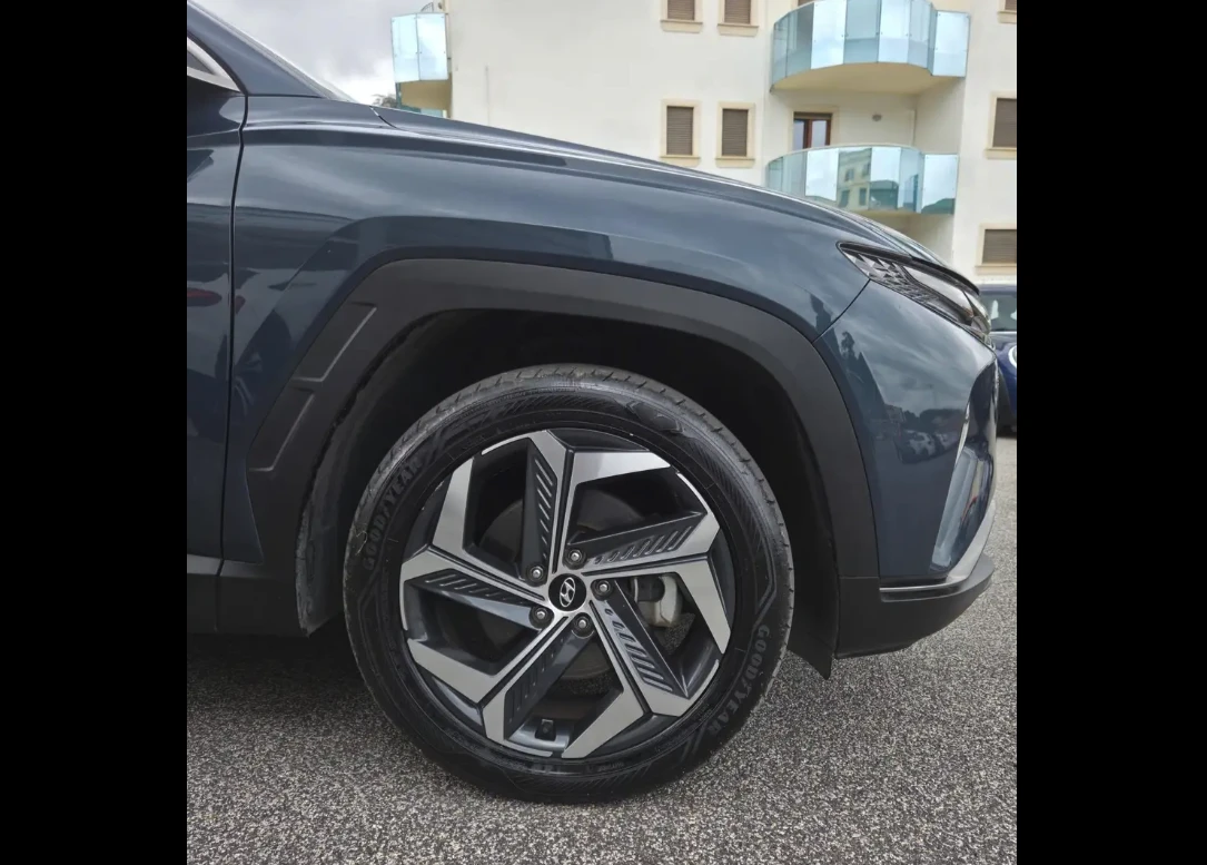 Hyundai Tucson 265 1.6 N-Line 4x4, снимка 6 - Автомобили и джипове - 54845445