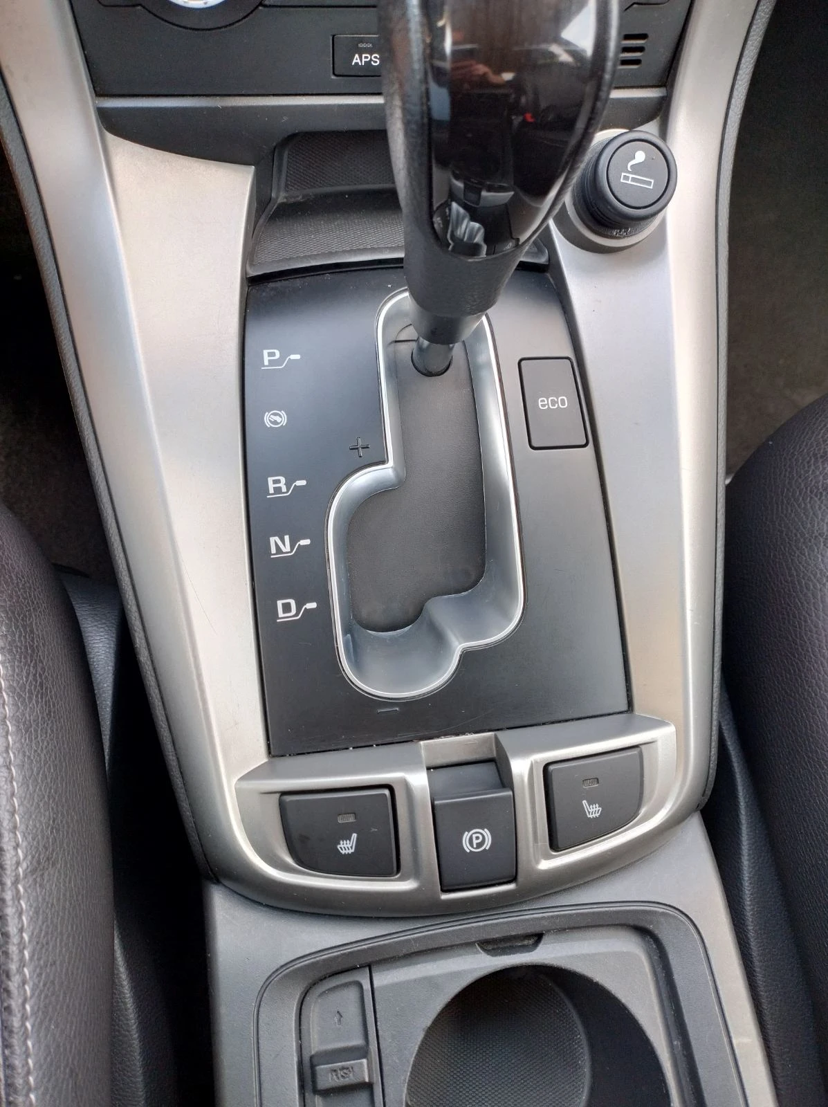 Chevrolet Captiva, снимка 8 - Автомобили и джипове - 54986879