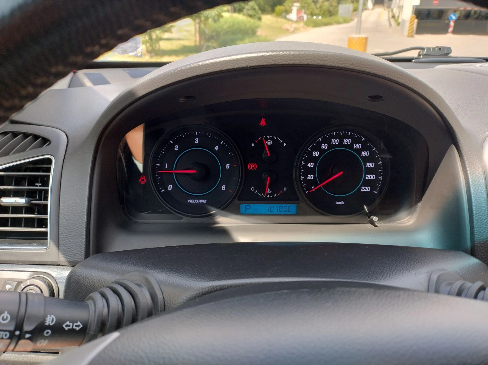 Chevrolet Captiva, снимка 9 - Автомобили и джипове - 54986879