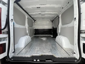 Nissan NV300 2.0DCi 145k.c./3-МЕСТЕН/160277км./Серв. история/, снимка 11