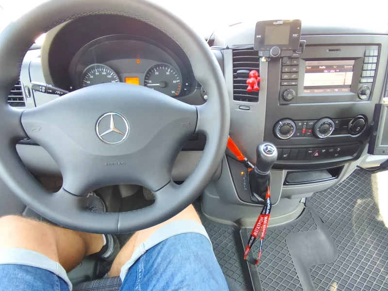 Mercedes-Benz Sprinter 319 CDI СПЕЦИАЛЕН АВТОВОЗ , снимка 13 - Бусове и автобуси - 50700615