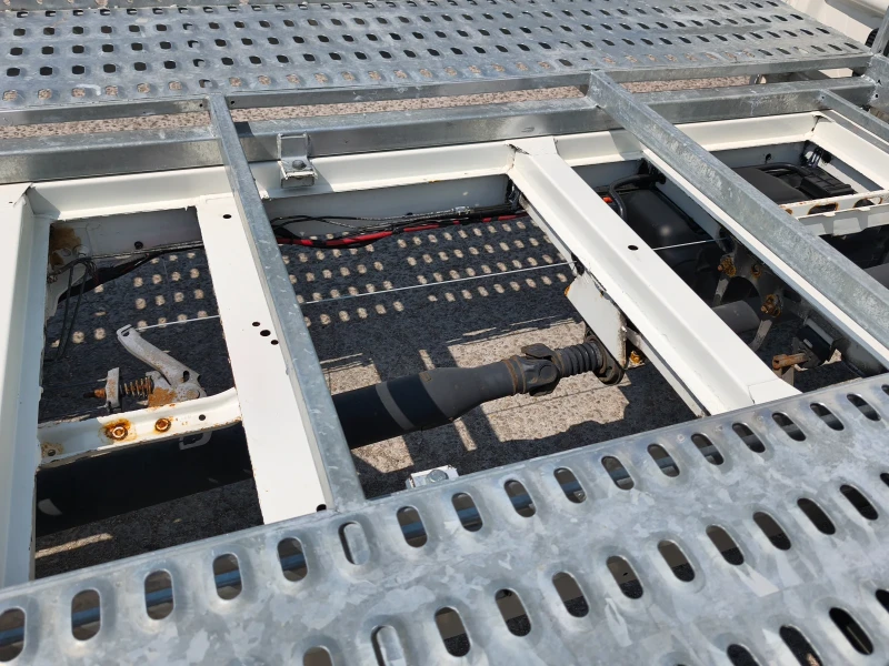 Mercedes-Benz Sprinter 319 CDI СПЕЦИАЛЕН АВТОВОЗ , снимка 16 - Бусове и автобуси - 50700615