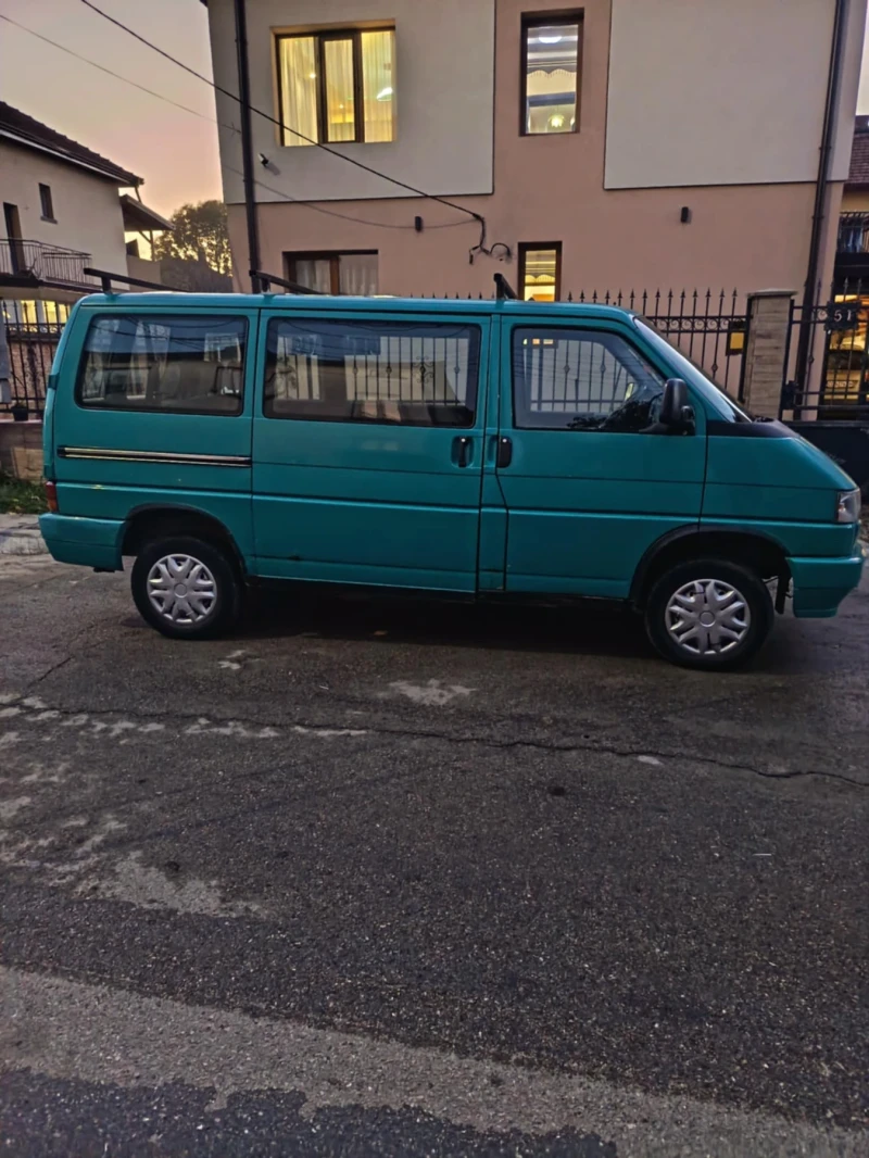 VW Caravelle, снимка 5 - Бусове и автобуси - 52339701