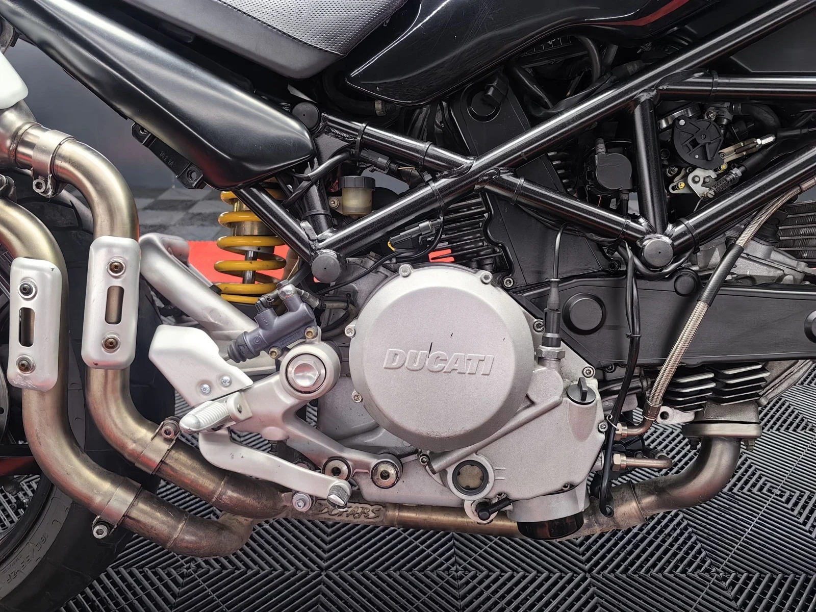 Ducati Monster S2R 800 - изображение 6
