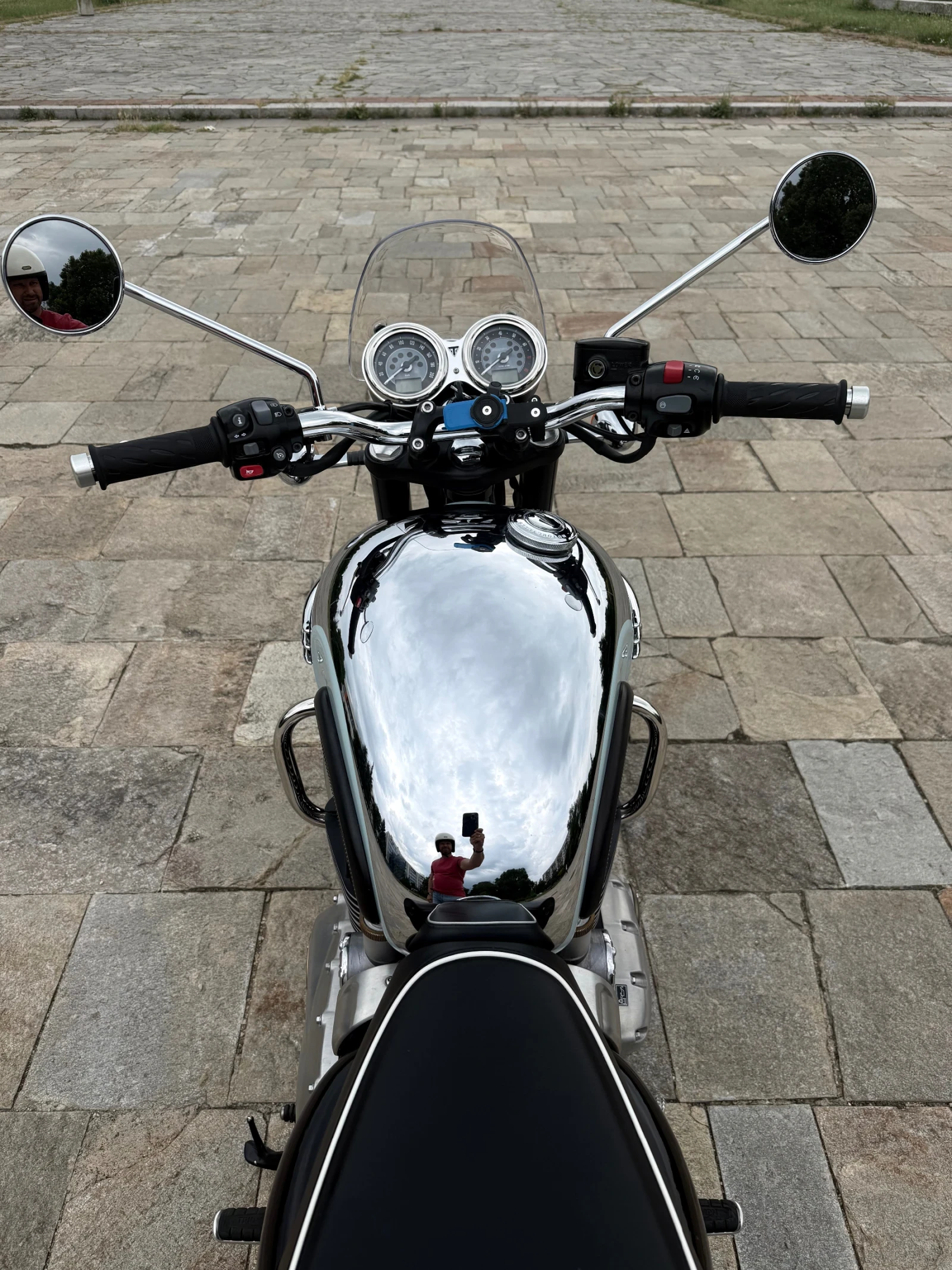 Triumph Bonneville, снимка 2 - Мотоциклети и мототехника - 54948059
