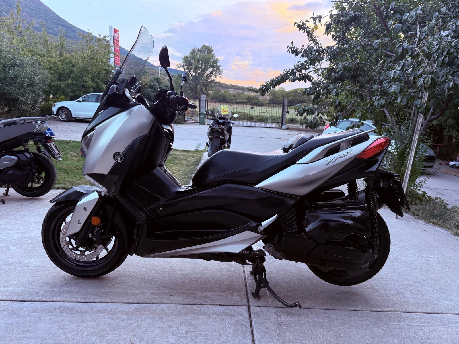 Yamaha X-max LED 400 2017, снимка 7 - Мотоциклети и мототехника - 56132861