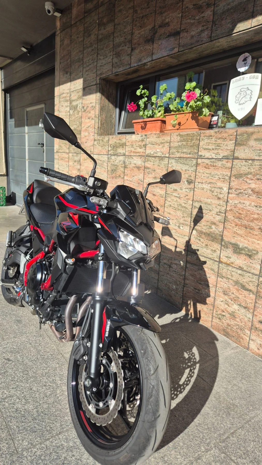 Kawasaki Z 650, снимка 10 - Мотоциклети и мототехника - 56602695