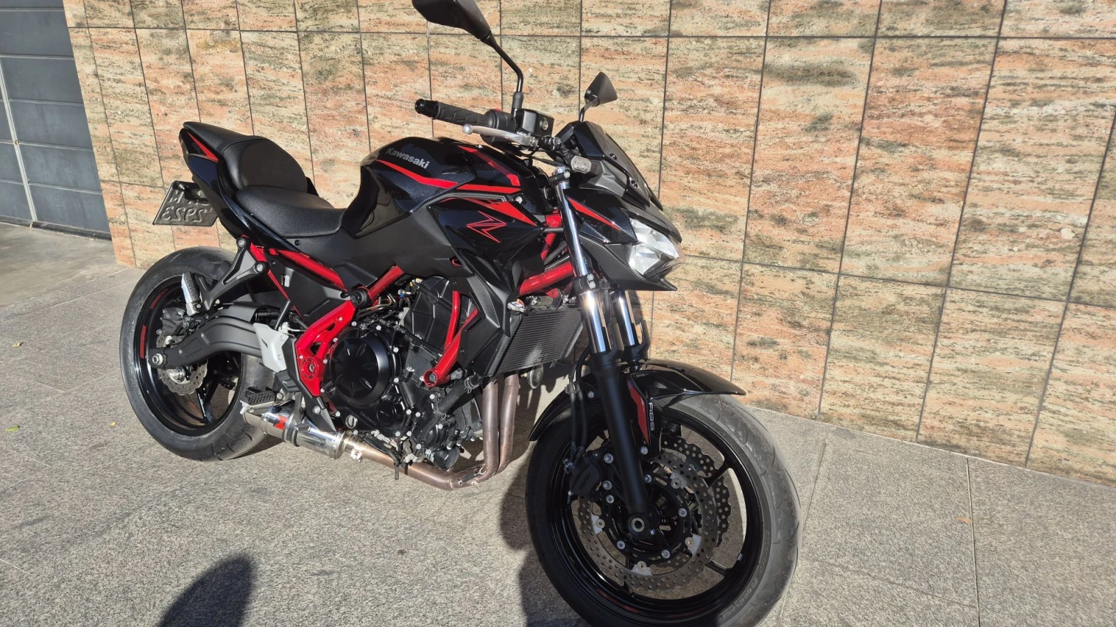 Kawasaki Z 650, снимка 13 - Мотоциклети и мототехника - 56602695