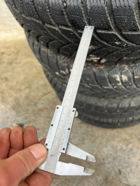 Гуми Зимни 205/85R16, снимка 6