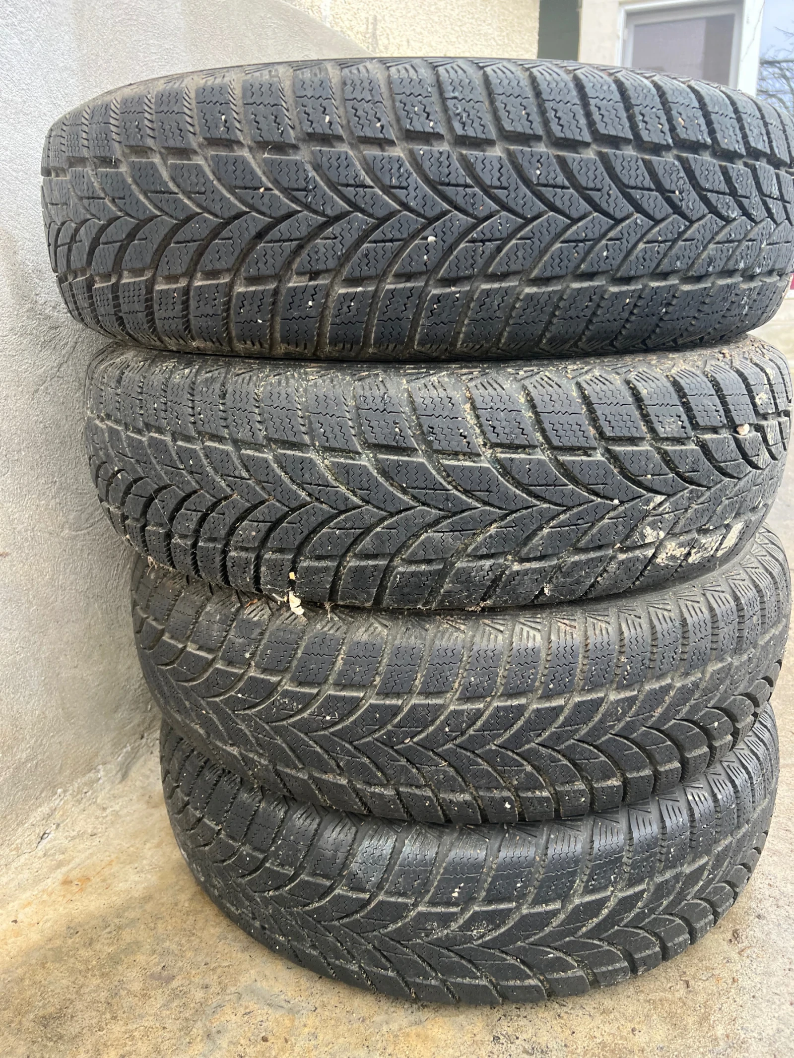 ���� 205/85R16 | Mobile.bg � ����������� 4