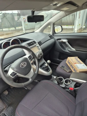 Toyota Verso, снимка 10