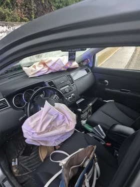 Nissan Tiida Ц 11, снимка 6 — Bazar.bg Nissan Tiida Ц 11, снимка 6