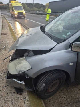 Nissan Tiida Ц 11, снимка 7 — Bazar.bg Nissan Tiida Ц 11, снимка 7